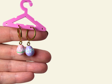 Load image into Gallery viewer, Pink & Purple 
Sugar Shells Easter Egg Earrings