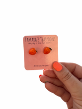 Load image into Gallery viewer, Winona Peach Earrings
