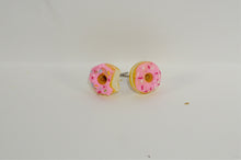 Load image into Gallery viewer, Valentine’s Pink Sprinkled Donut Studs
