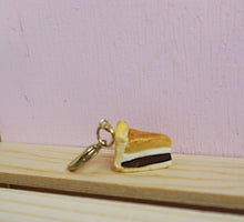 Load image into Gallery viewer, Pumpkin cheesecake charm
