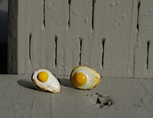 Mini Egg Studs