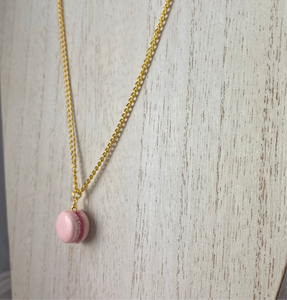 Macaroon necklace